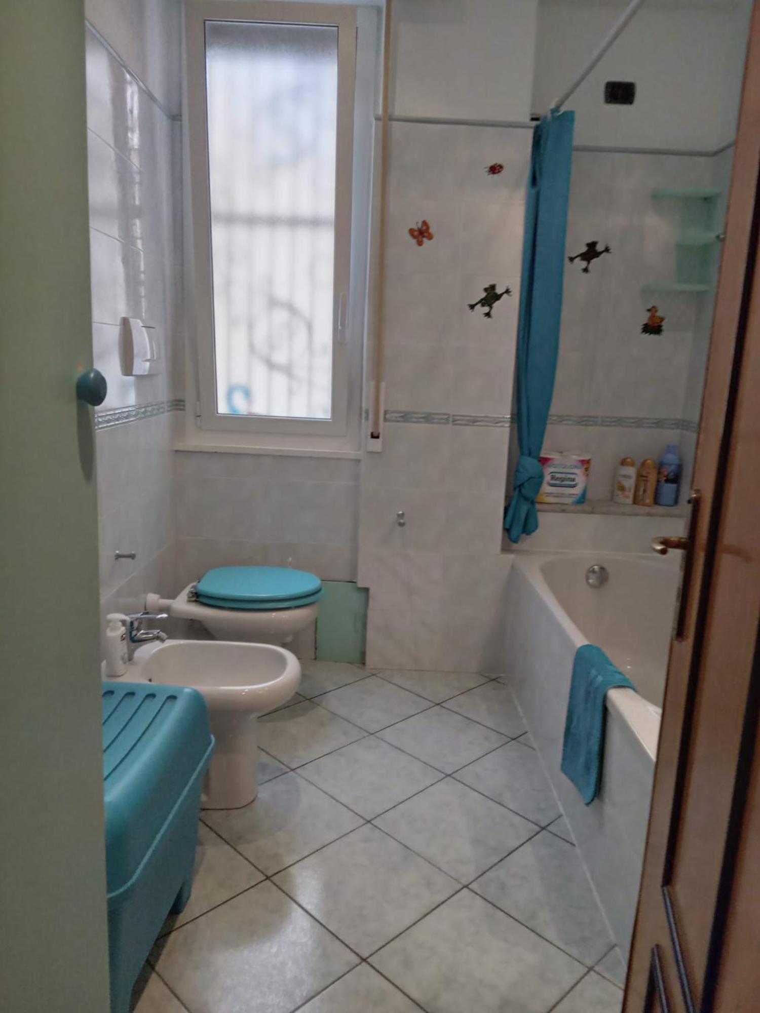 Homebetty Vado Ligure Esterno foto