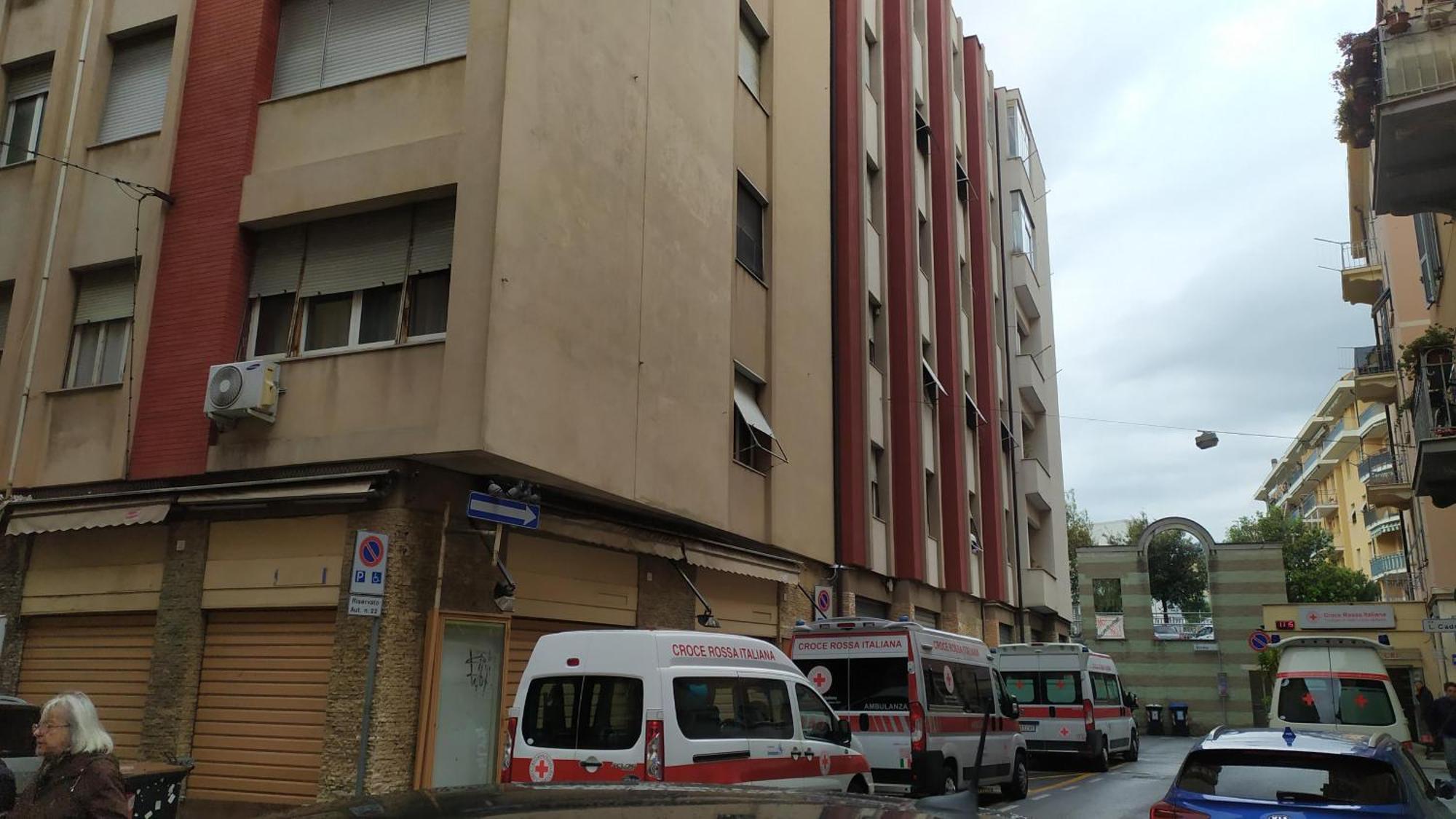 Homebetty Vado Ligure Esterno foto